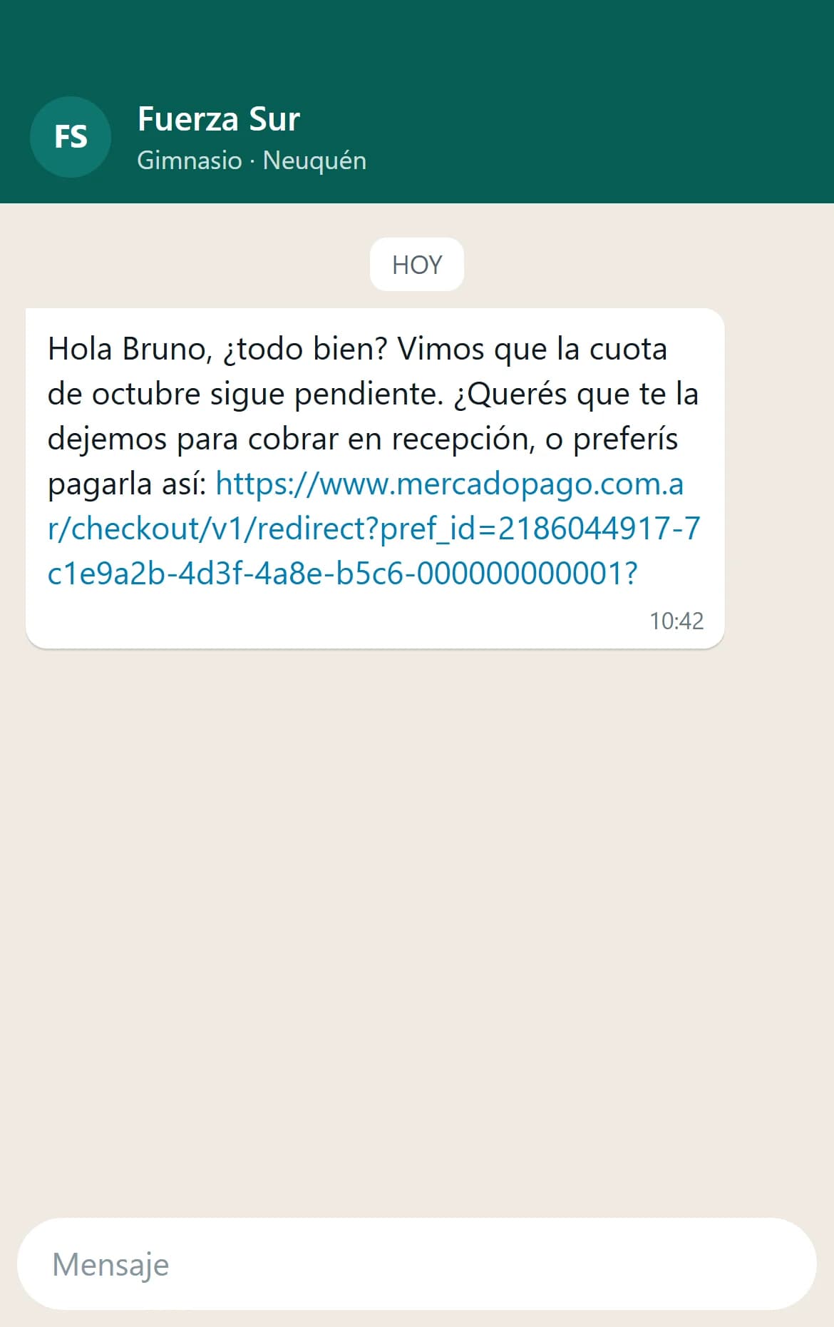El mismo tipo de aviso por WhatsApp, en el chat del socio con el gimnasio